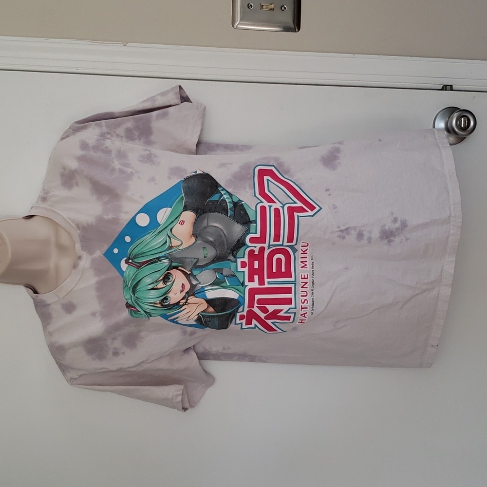 Hatsune Miku Tie Dye Shirt Size S/M